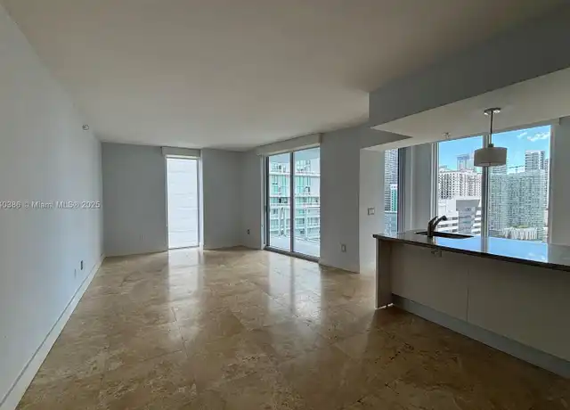Property at 185 SW 7th St #2612, Miami, FL, 33130, 2 beds, 2.5 baths, [object Object]