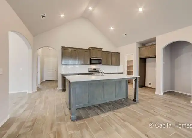 Property at 2025 W Huntsville Pl, Broken Arrow, OK, 74011, 4 beds, 2 baths, [object Object]