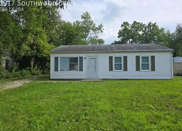 Property at 1917 Southwood Dr, Champaign, IL, 61821, 3 beds, 1 bath, [object Object]