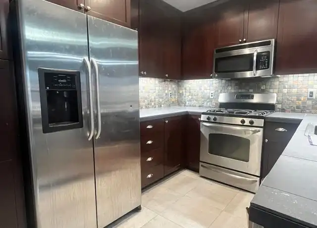 Property at 160 Liberty St NE Unit 302, Salem, OR, 97301, 1 bed, 2 baths, [object Object]