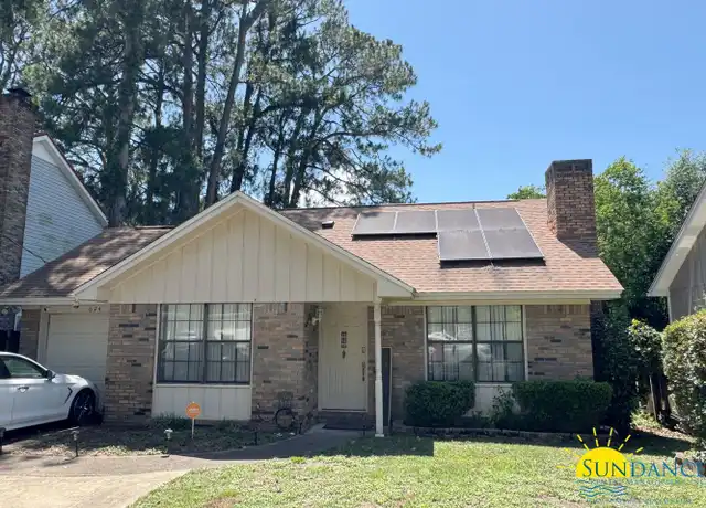 Property at 624 Lloyd St, Fort Walton Beach, FL, 32547, 2 beds, 2 baths, [object Object]