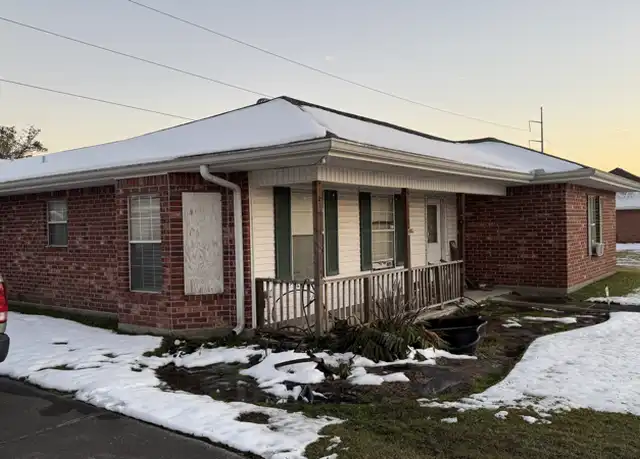 Property at 143 Richland Dr, Thibodaux, LA, 70301, 3 beds, 2 baths, [object Object]