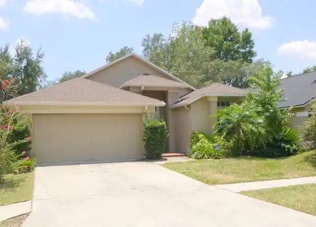 Property at 2515 Siena Way, Valrico, FL, 33596, 4 beds, 2 baths, [object Object]
