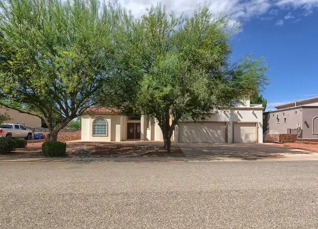 Property at 6030 Laguna Vista Dr, El Paso, TX, 79932, 4 beds, 2.5 baths, [object Object]