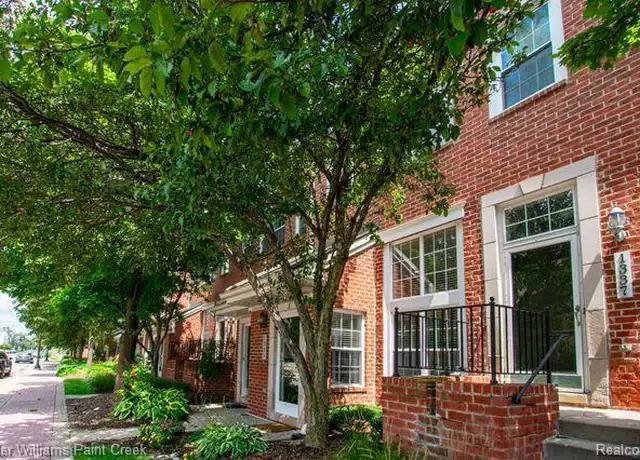 Property at 1337 S Washington Ave, Royal Oak, MI, 48067, 2 beds, 2 baths, [object Object]