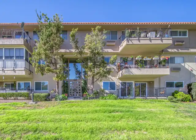Property at 2381 Via Mariposa W, Laguna Woods, CA, 92637, 2 beds, 2 baths, [object Object]