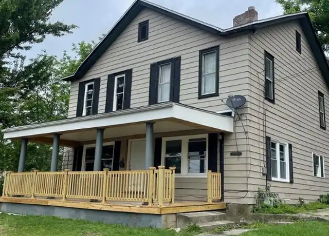 Property at 223 E Falls St Unit 1, New Castle, PA, 16101, 1 bed, 1 bath, [object Object]