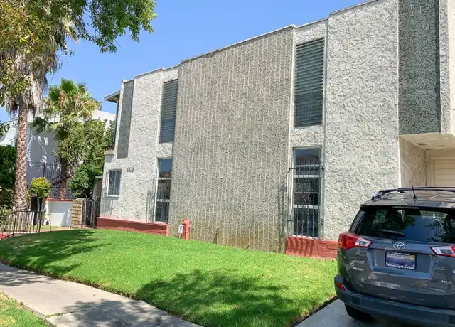 Property at 8013 Blackburn Ave Unit 2, Los Angeles, CA, 90048, 2 beds, 2 baths, [object Object]