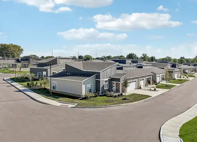Property at Dogwood Commons - 4500 Dogwood Cir E, Centerville, OH, 45440, 1-2 bed, 1.5-2.5 baths, [object Object]