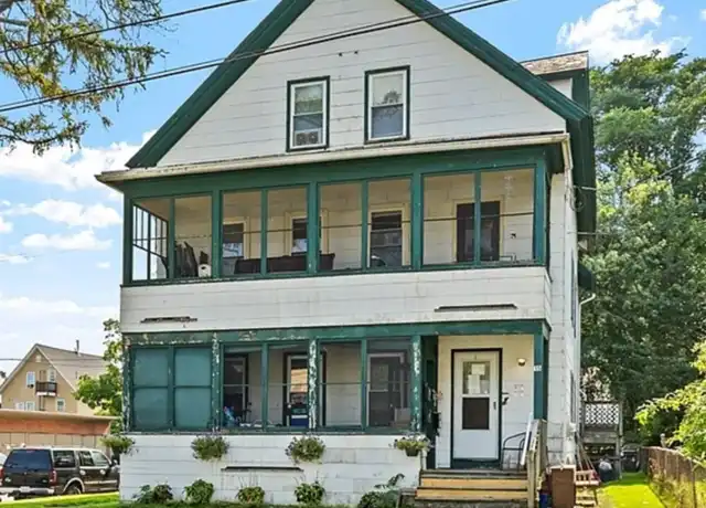 Property at 15 Vernon St Unit 3, Holyoke, MA, 01040, 2 beds, 1 bath, [object Object]
