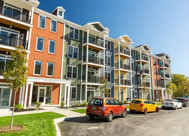 Property at 150 Mulberry Ln Unit 204, Burlington, VT, 05401, 1 bed, 1 bath, [object Object]