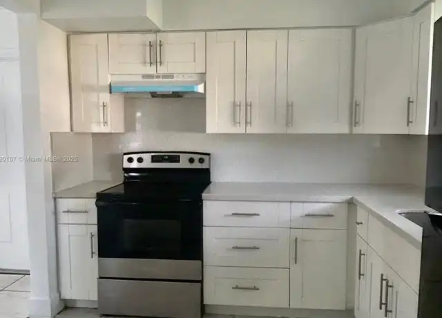 Property at 2846 Fletcher St, Hollywood, FL, 33020, 3 beds, 1 bath, [object Object]