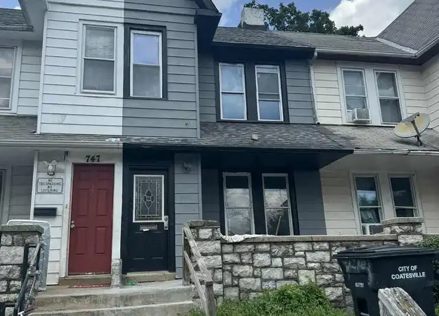 Property at 749 E Lincoln Hwy, Coatesville, PA, 19320, 5 beds, 2 baths, [object Object]