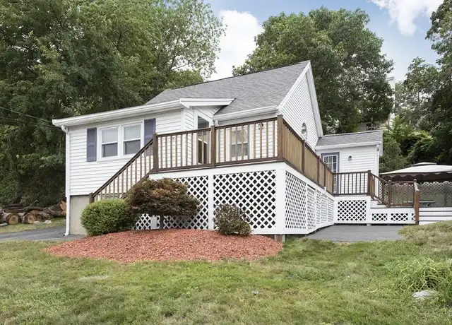 Property at 75 Saugus Ave Unit 1, Saugus, MA, 01906, 1 bed, 1 bath, [object Object]