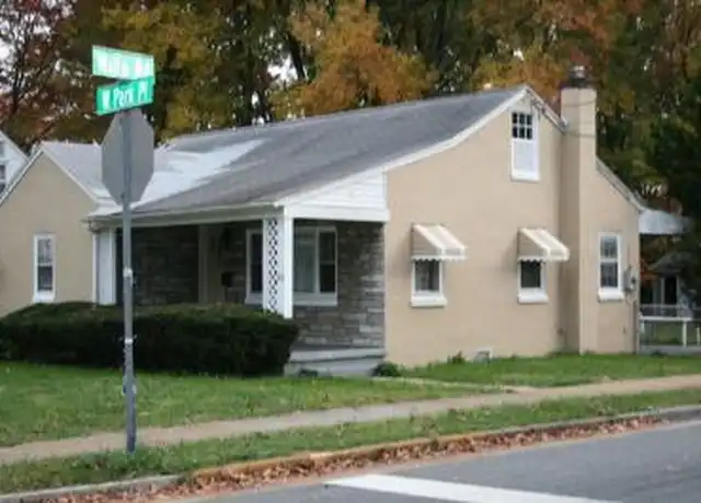 Property at 219 W Park Pl, Newark, DE, 19711, 3 beds, 1 bath, [object Object]