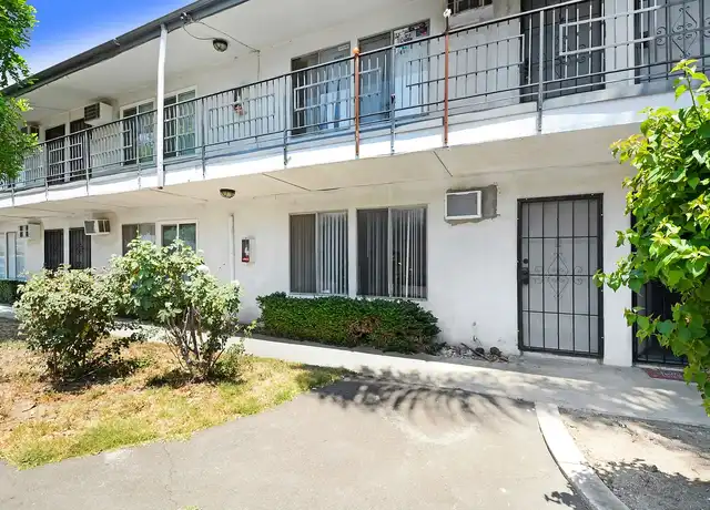 Property at El Royale Apartments - 2386 Leroy St, San Bernardino, CA, 92404, 1 bed, 1 bath, [object Object]