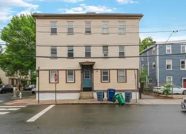 Property at 95 Second St #6, Cambridge, MA, 02141, 2 beds, 1 bath, [object Object]