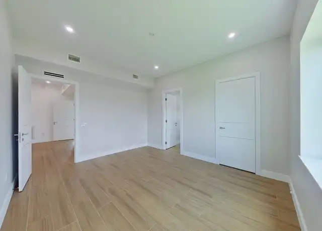 Property at 5487 Cimmeron Ct, Gulf Breeze, FL, 32563, 4 beds, 3.5 baths, [object Object]