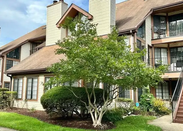 Property at 6018 Curtier Dr Unit A, Alexandria, VA, 22310, 2 beds, 1 bath, [object Object]