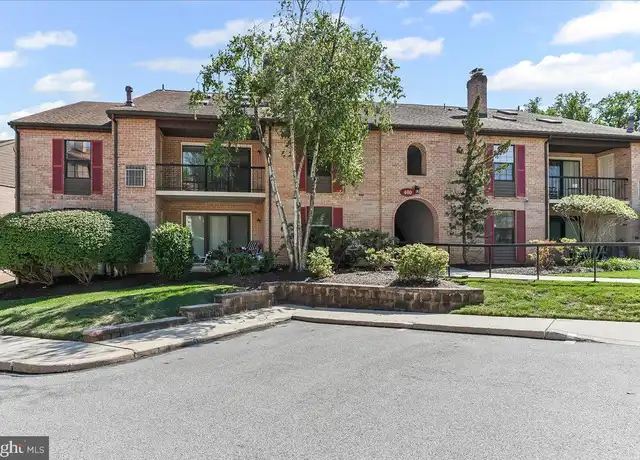 Property at 421 Washington Pl #21, Chesterbrook, PA, 19087, 2 beds, 2 baths, [object Object]