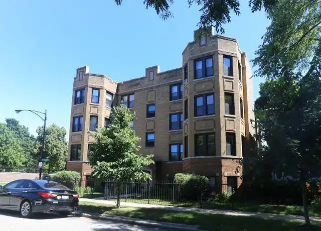 Property at 4224 N Clark St Unit 2, Chicago, IL, 60613, 1 bed, 1 bath, [object Object]