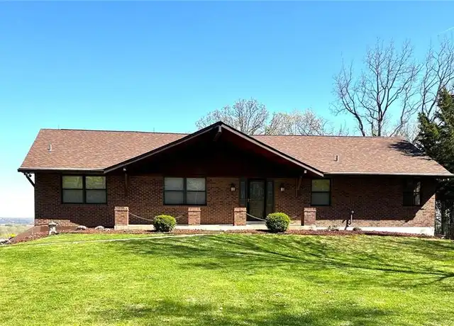 Property at 452 Susan Rd, Saint Louis, MO, 63129, 4 beds, 3 baths, [object Object]