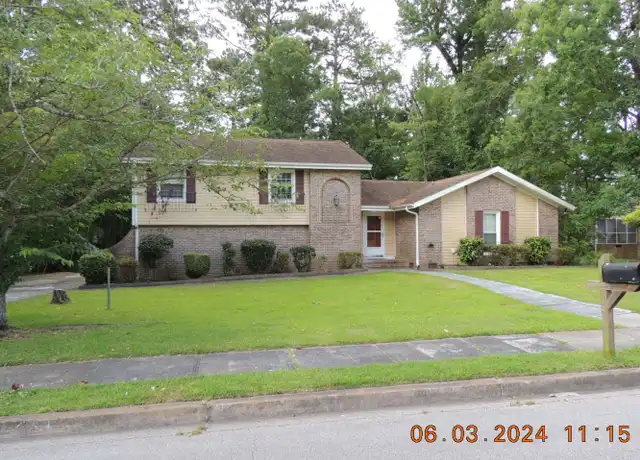Property at 102 Epworth Dr, Jacksonville, NC, 28546, 4 beds, 3 baths, [object Object]