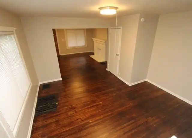 Property at 448 S Huron Ave, Columbus, OH, 43204, 3 beds, 1.5 baths, [object Object]
