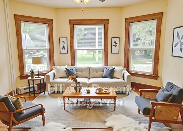 Property at 76 George St, Manchester, NH, 03102, 1 bed, 1 bath, [object Object]
