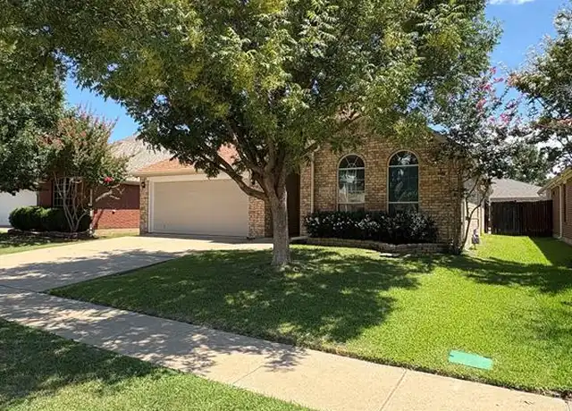 Property at 10428 Jaybird Dr, Fort Worth, TX, 76244, 3 beds, 2 baths, [object Object]