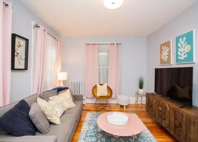 Property at 636 Washington St, Brookline, MA, 02446, 1 bed, 1 bath, [object Object]