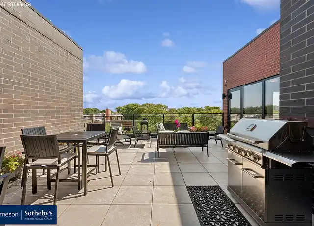 Property at Glenwood Point - 7006 N Glenwood Ave, Chicago, IL, 60626, 2 beds, 2 baths, [object Object]