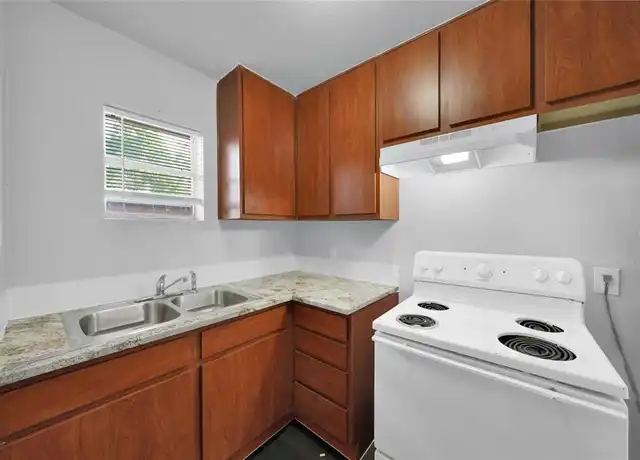 Property at 6518 Weston St Unit 9, Houston, TX, 77021, 1 bed, 1 bath, [object Object]