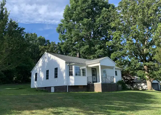 Property at 2320 Old Whites Mill Rd, Maryville, TN, 37803, 3 beds, 2 baths, [object Object]