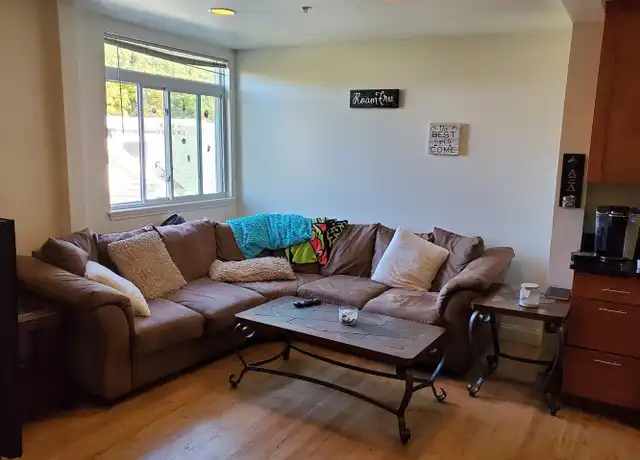Property at 811 Madison Ave Unit 7, Albany, NY, 12208, 2 beds, 1 bath, [object Object]