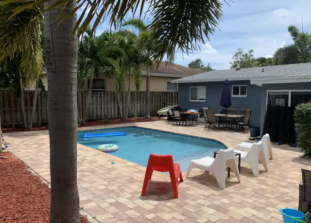 Property at 5464 NE 2nd Ave, Fort Lauderdale, FL, 33334, 3 beds, 2 baths, [object Object]