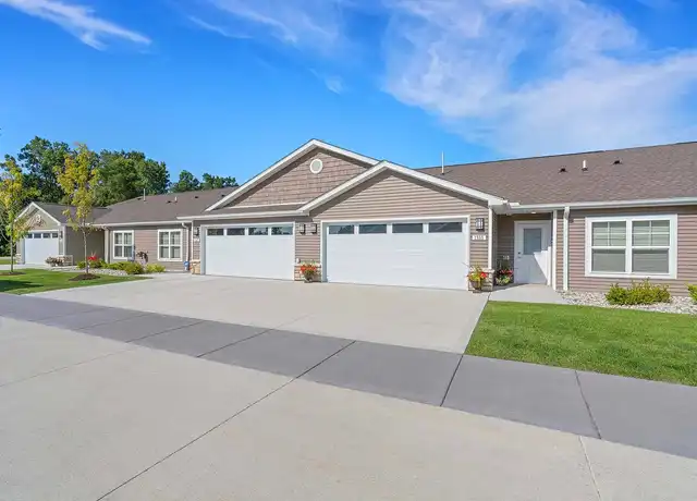 Property at Redwood Merrillville - 8413 Jennings Pl, Merrillville, IN, 46410, 2 beds, 2 baths, [object Object]