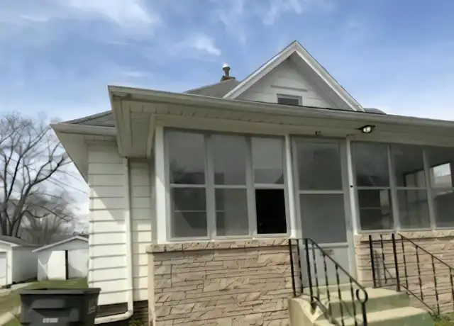Property at 42 S Alexander St, Danville, IL, 61832, 2 beds, 1 bath, [object Object]