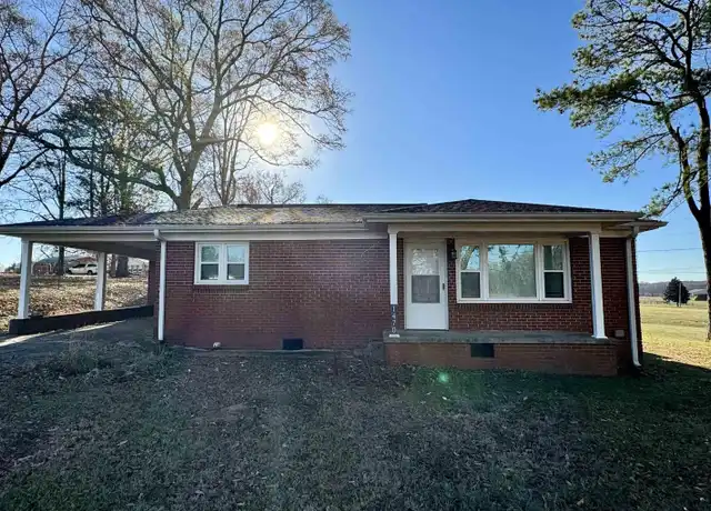 Property at 1470 Joe Quick Rd, New Market, AL, 35761, 2 beds, 1 bath, [object Object]