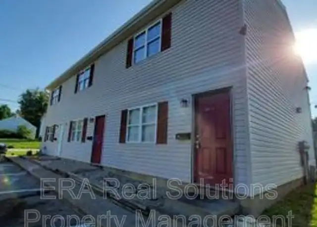 Property at 205 John St Unit A, Hillsboro, OH, 45133, 3 beds, 1.5 baths, [object Object]