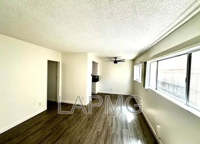 Property at 1426 S Point View St Unit 2, Los Angeles, CA, 90035, 1 bed, 1 bath, [object Object]