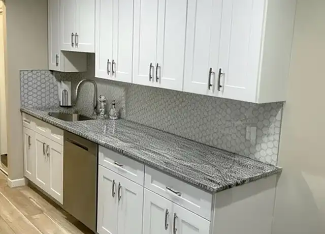 Property at 27 Meadow Green Cir Unit B, Manalapan, NJ, 07726, 2 beds, 1.5 baths, [object Object]
