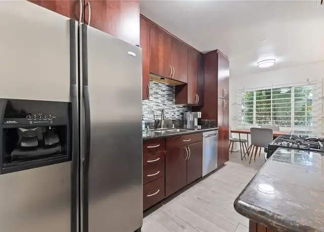 Property at 325 Cedar Ave #9, Long Beach, CA, 90802, 1 bed, 1 bath, [object Object]
