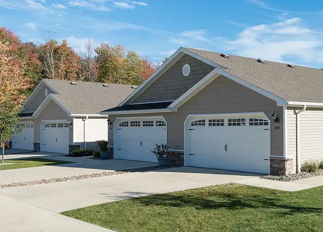 Property at Redwood Pickerington - 192 Fuller's Cir, Pickerington, OH, 43147, 2 beds, 2 baths, [object Object]