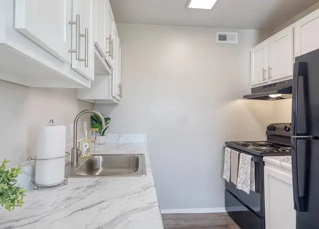 Photo of 495 Nelson Dr, Newport News, VA 23601