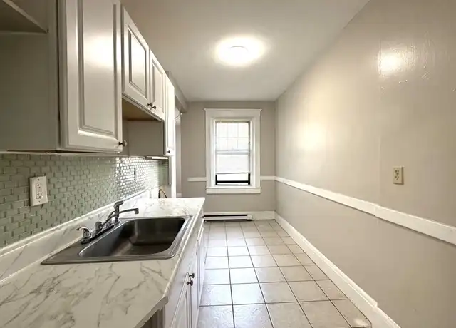 Property at 15 Huss Ct Unit 105, Lynn, MA, 01905, 1 bed, 1 bath, [object Object]