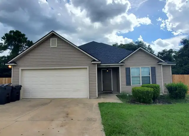Property at 4812 Stonewall Cir, Valdosta, GA, 31605, 3 beds, 2 baths, [object Object]