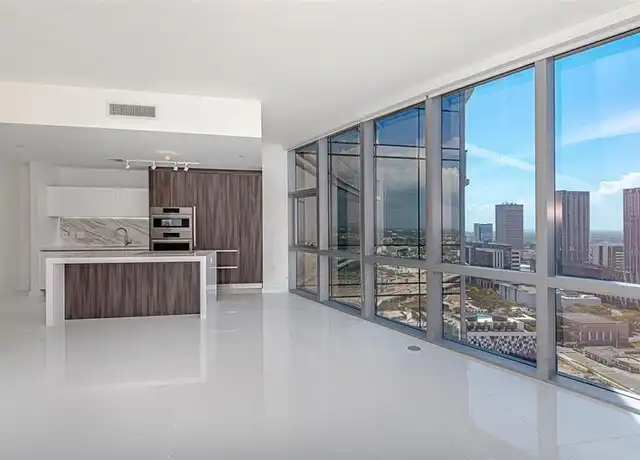 Property at 851 NE 1st Ave #1702, Miami, FL, 33132, 1 bed, 1.5 baths, [object Object]