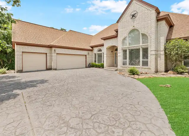Property at 19 Greenview St, Montgomery, TX, 77356, 3 beds, 3 baths, [object Object]