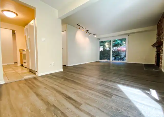 Property at 9903 NE 124th St, Kirkland, WA, 98034, 2 beds, 2 baths, [object Object]